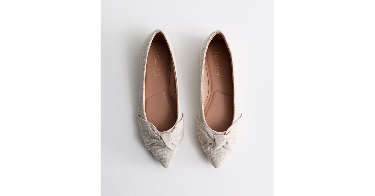 Ballerina Pumps Womens Wide Fit White Pumps Wide Fit Off White