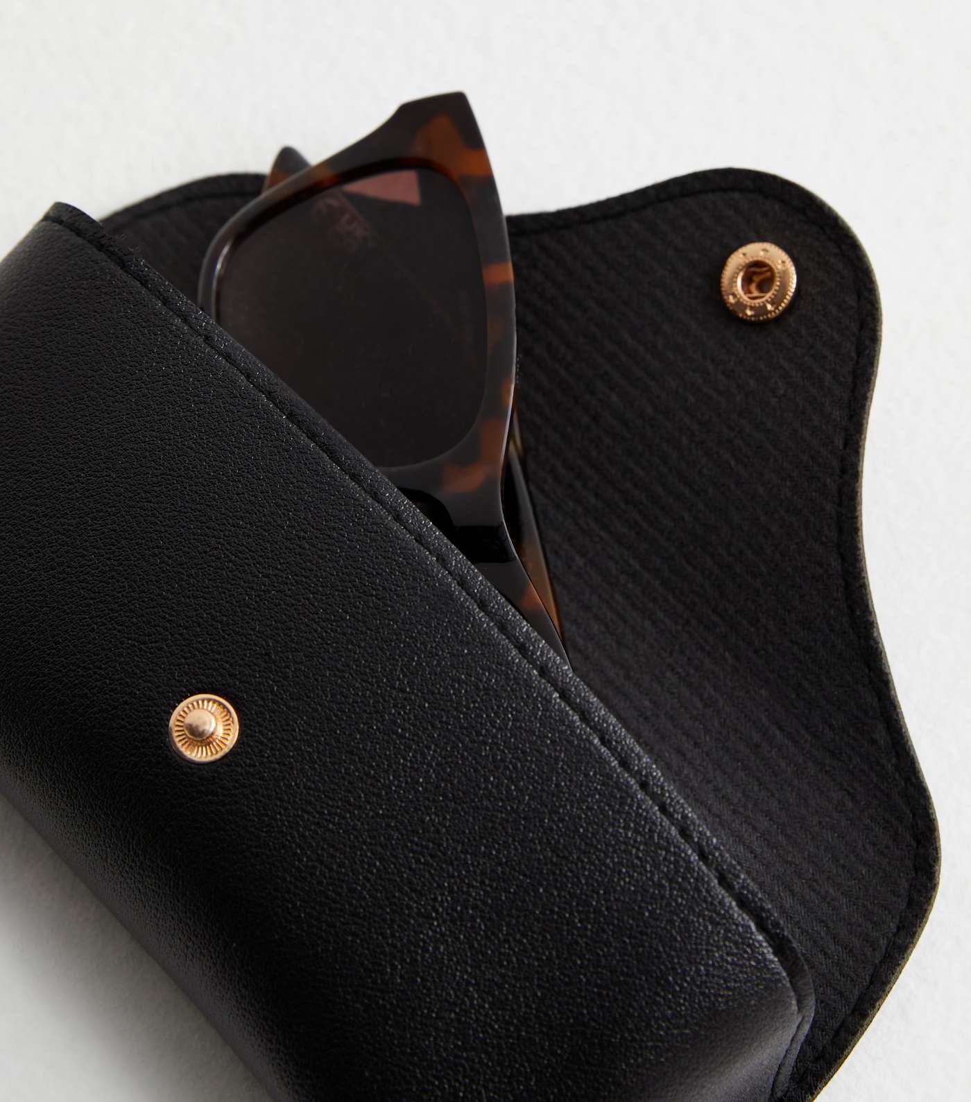 Black Leather-Look Hardshell Sunglasses Case Image 3
