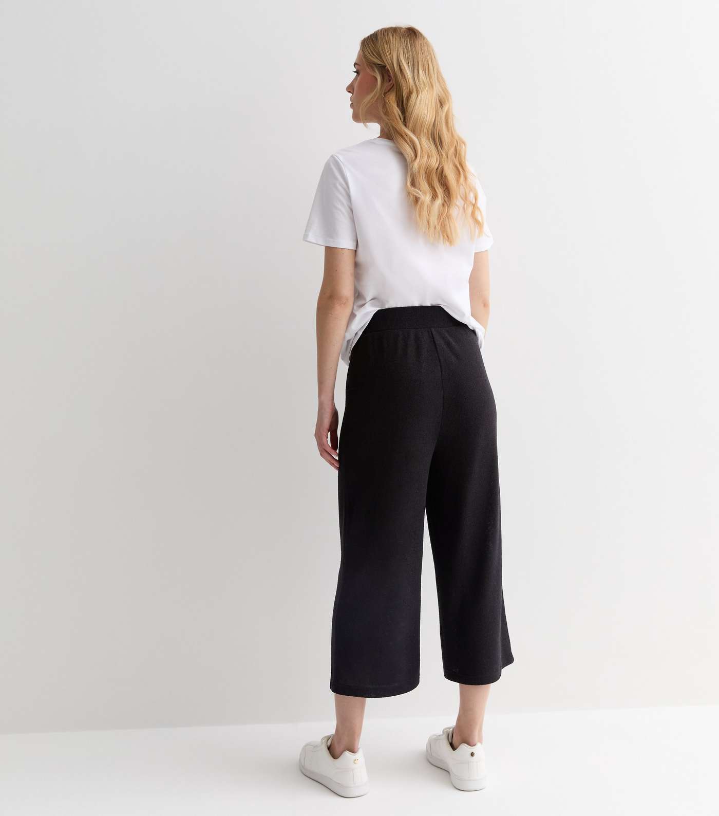 Black Textured Fine Knit Crop Trousers Image 5