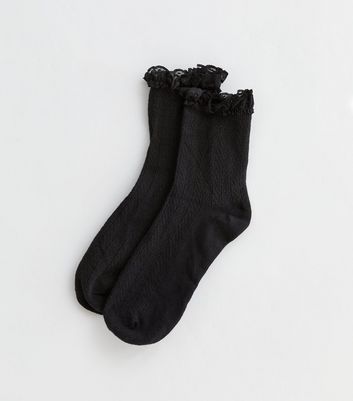 Black Cable Frill Ankle Socks New Look