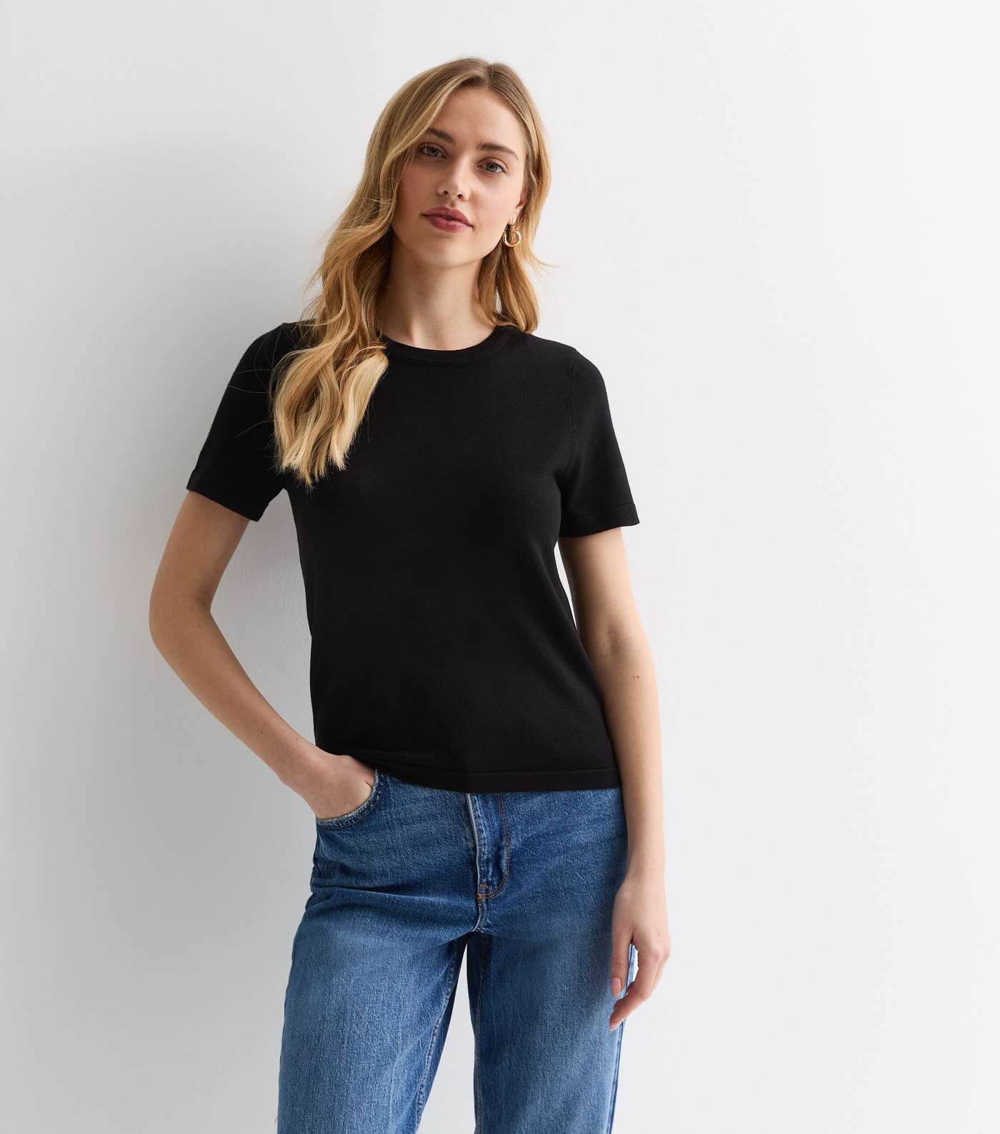 Black Short Sleeve Knitted T-Shirt Image 2