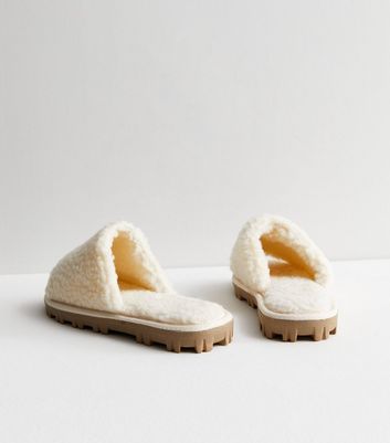 Nice discount cream slippers