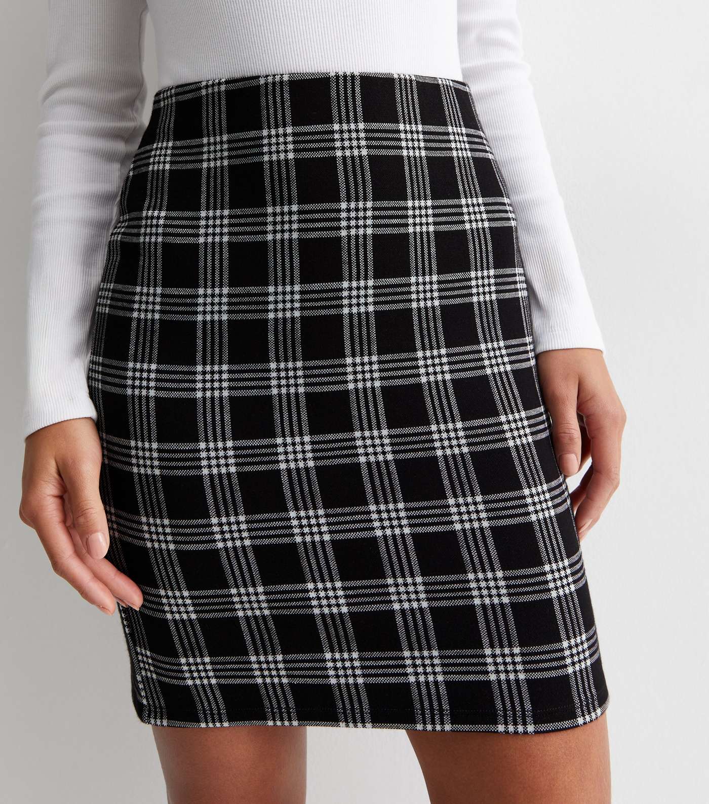 Petite Black Check Mini Tube Skirt Image 3