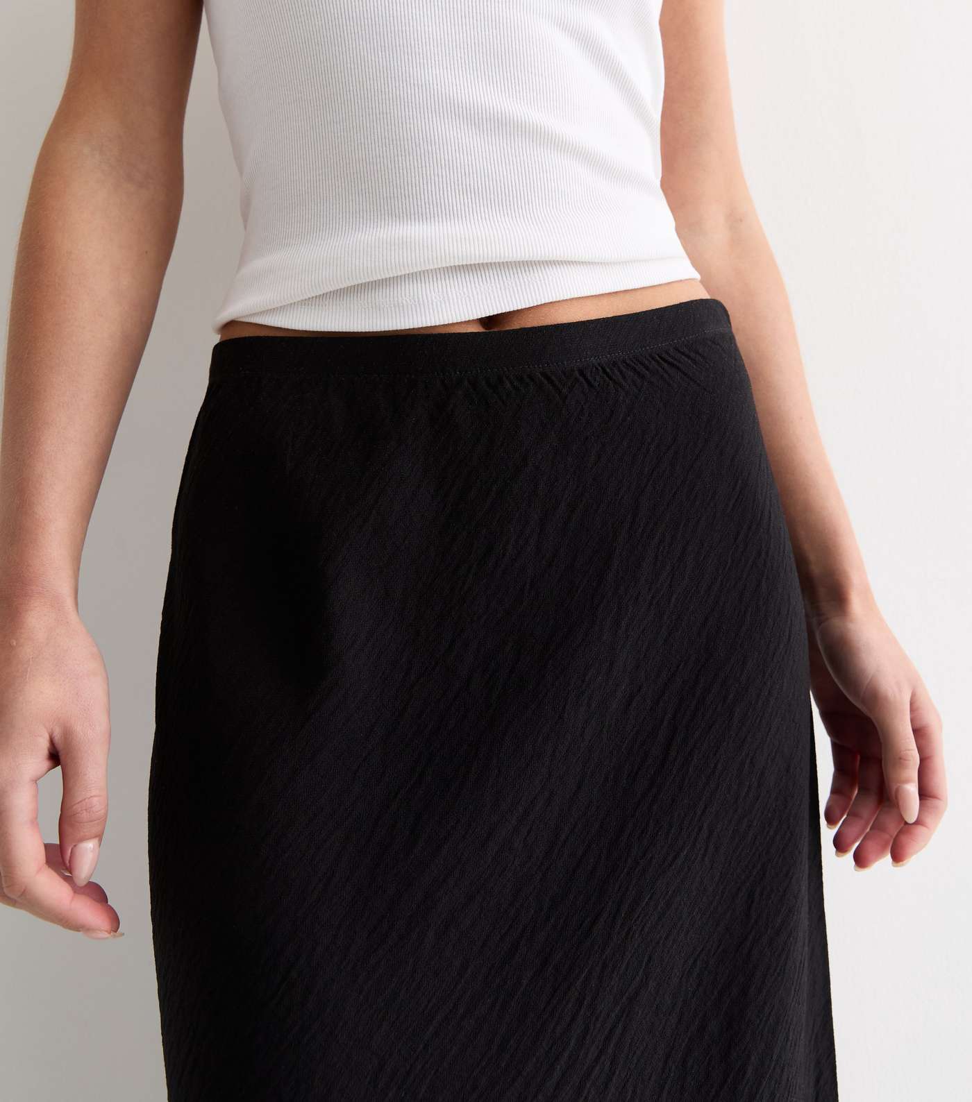 Petite Black Textured Midi Skirt Image 2