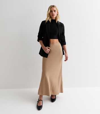 Petite Stone Textured Midi Skirt