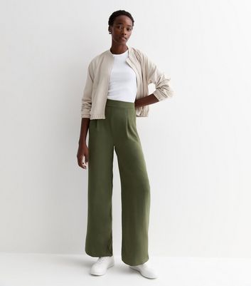 Wide leg on sale three quarter trousers