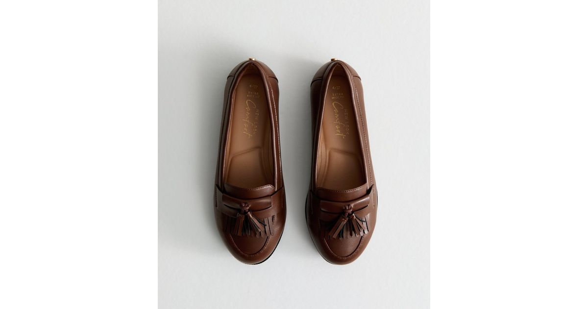 mens wide fit brown loafers