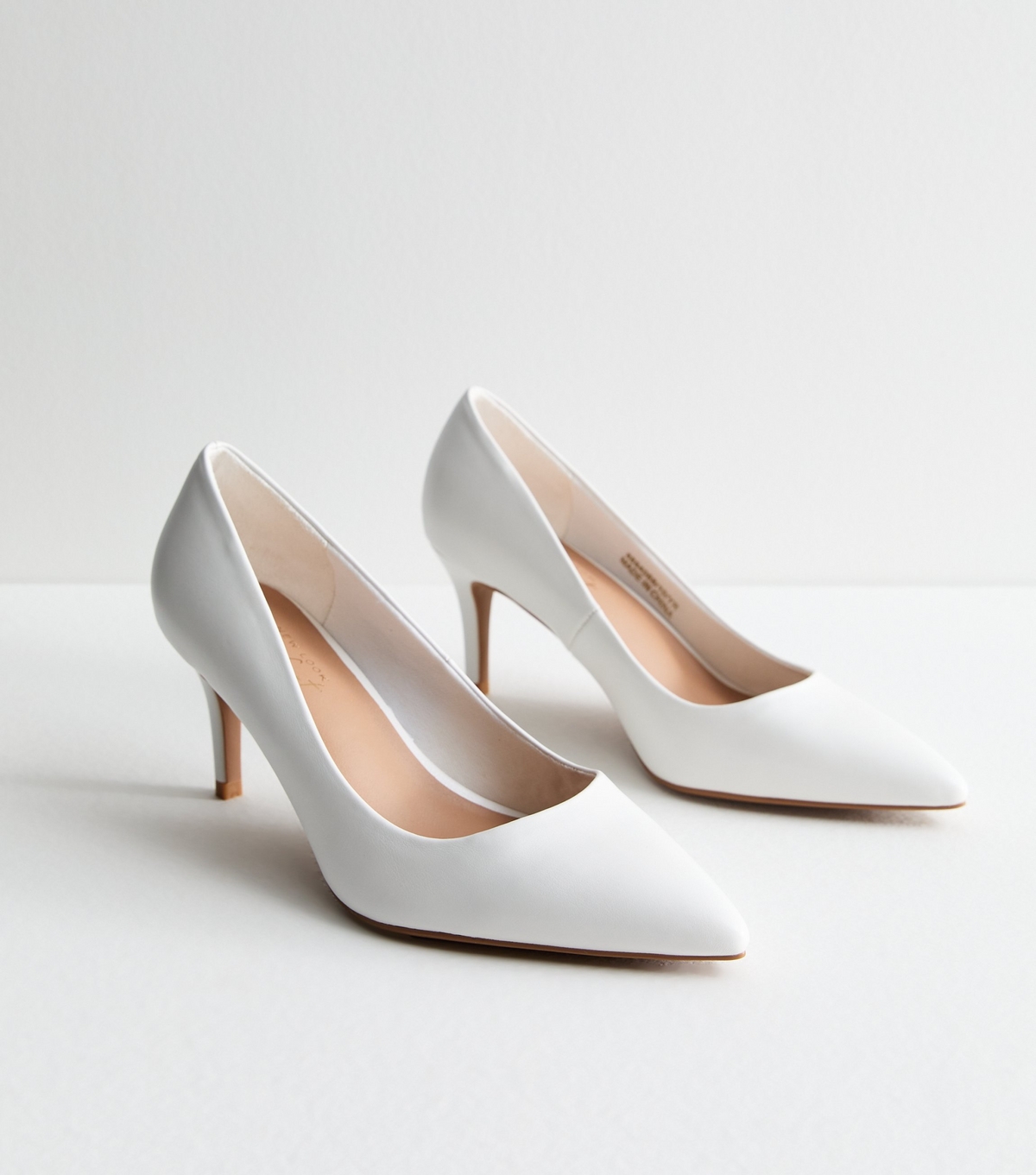 Women's Wide Fit White Leather-Look Stiletto Heel Court Shoes New Look