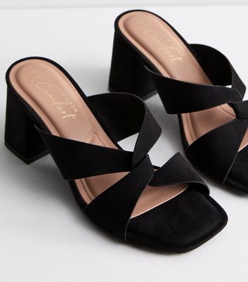 Wide Fit Black Suedette Twist Block Heel Mules New Look