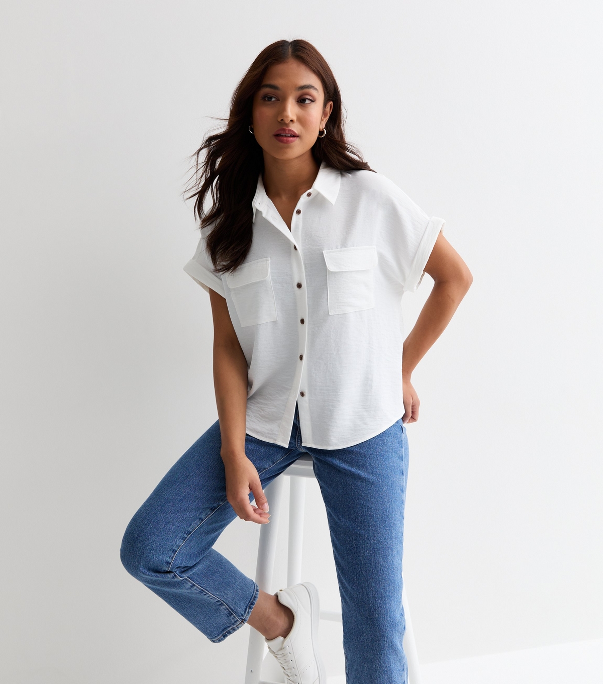 Women's Petite White Short Sleeve Shirt New Look