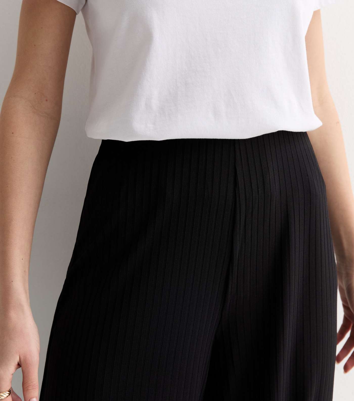 Black Ribbed Jersey Crop Wide Leg Trousers Image 2