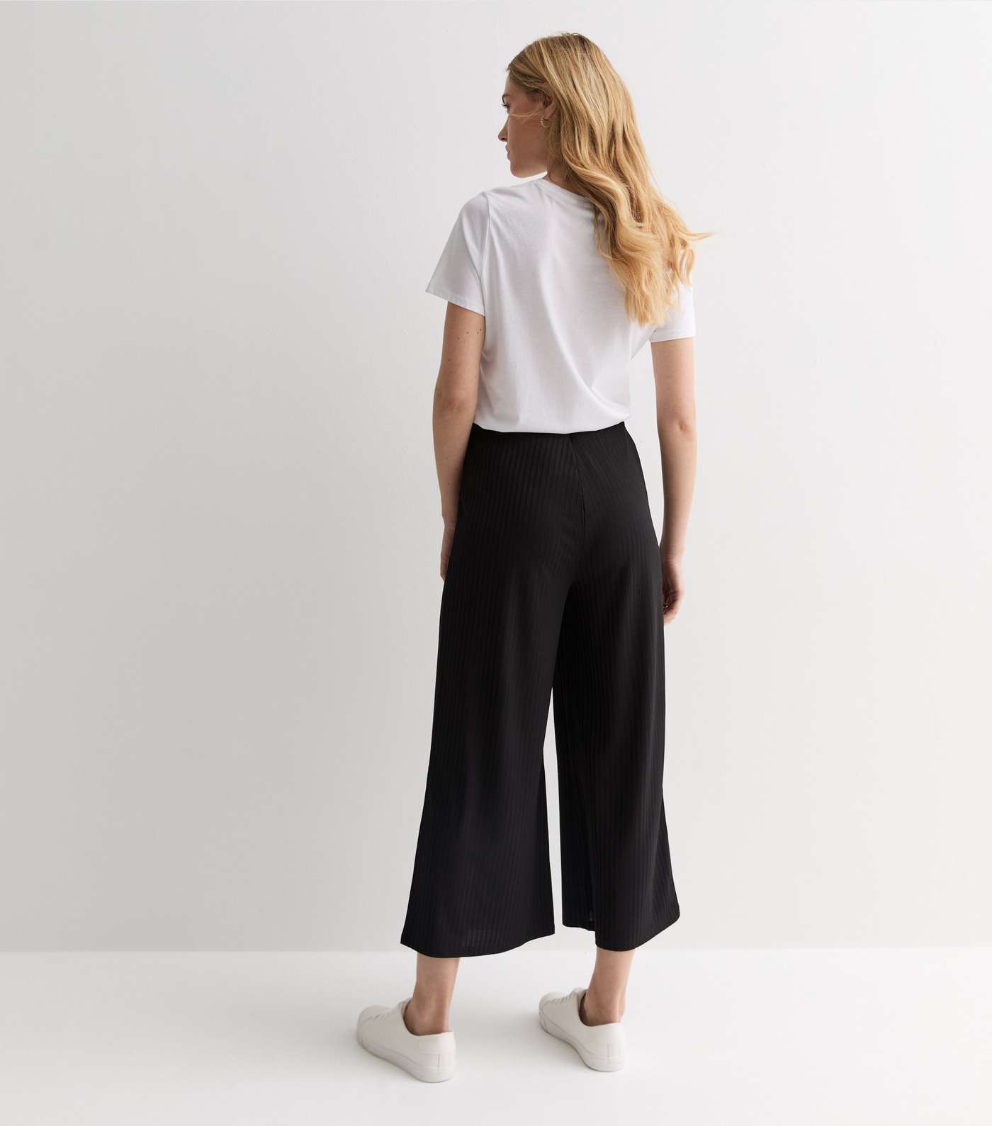 Black Ribbed Jersey Crop Wide Leg Trousers Image 4