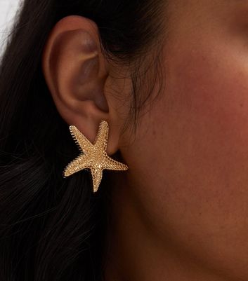 Gold Tone Textured Starfish Stud Earrings New Look