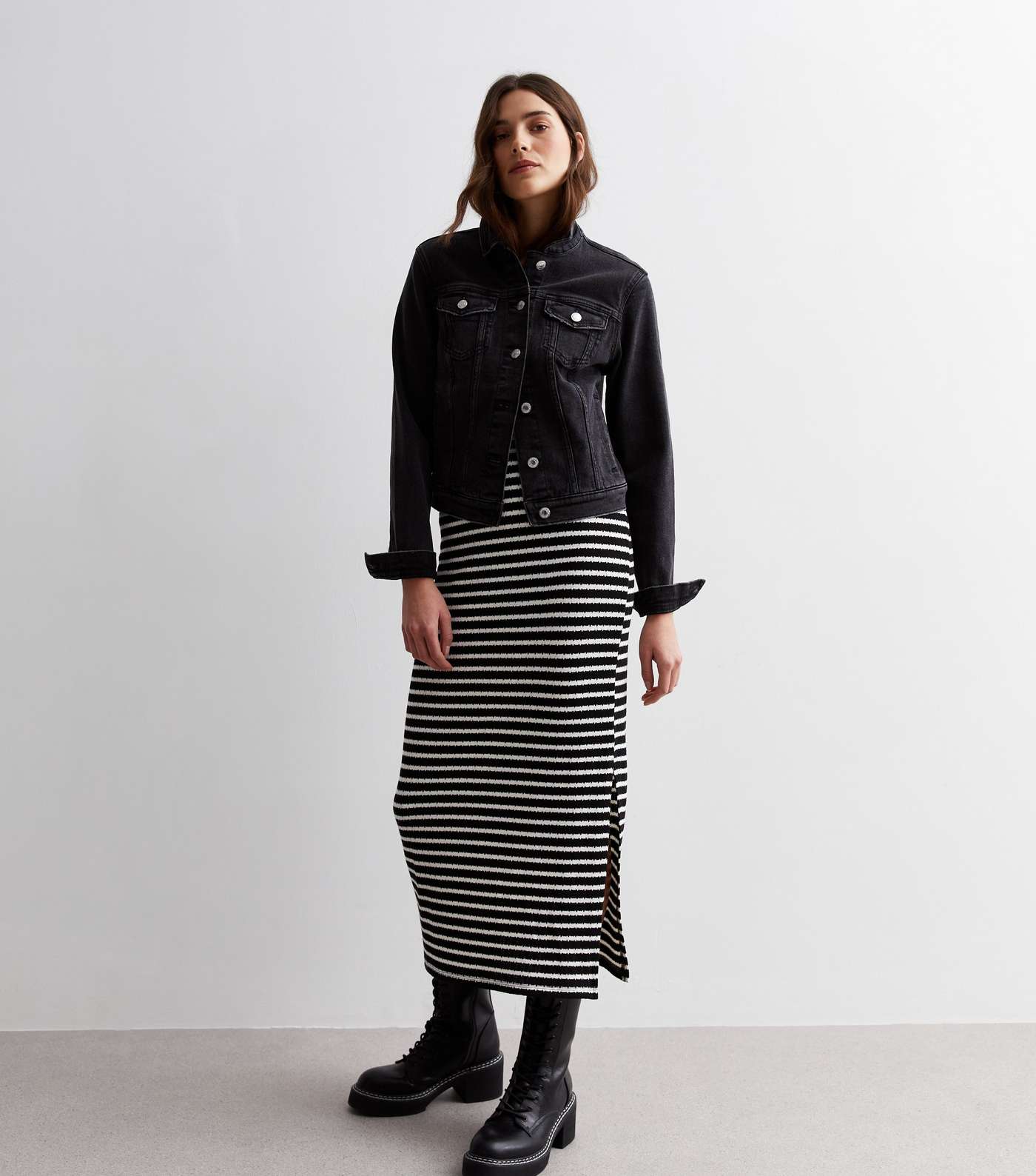 Black Stripe Textured Split Hem Midi Skirt Image 3