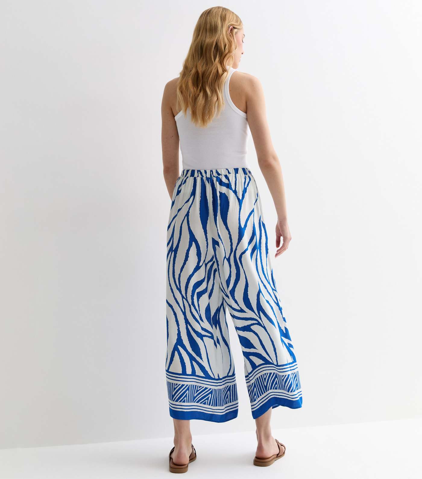 Blue Abstract Print High Waist Wide Leg Crop Trousers Image 4