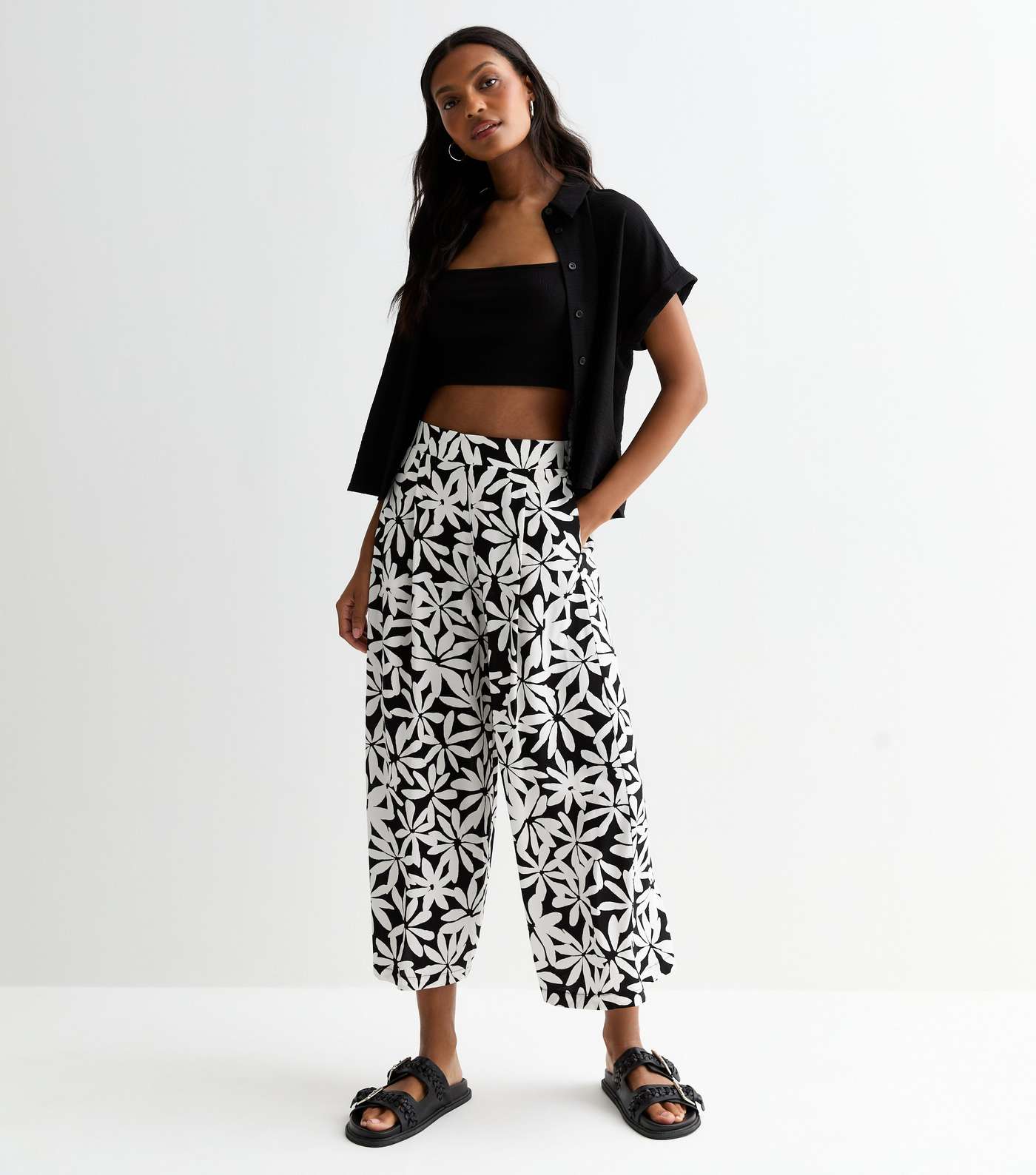 Black Cropped Floral Printed Trousers Image 3