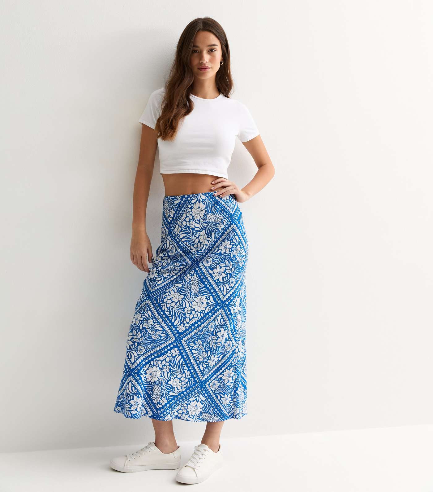 Blue Tile Print Midi Skirt  Image 3