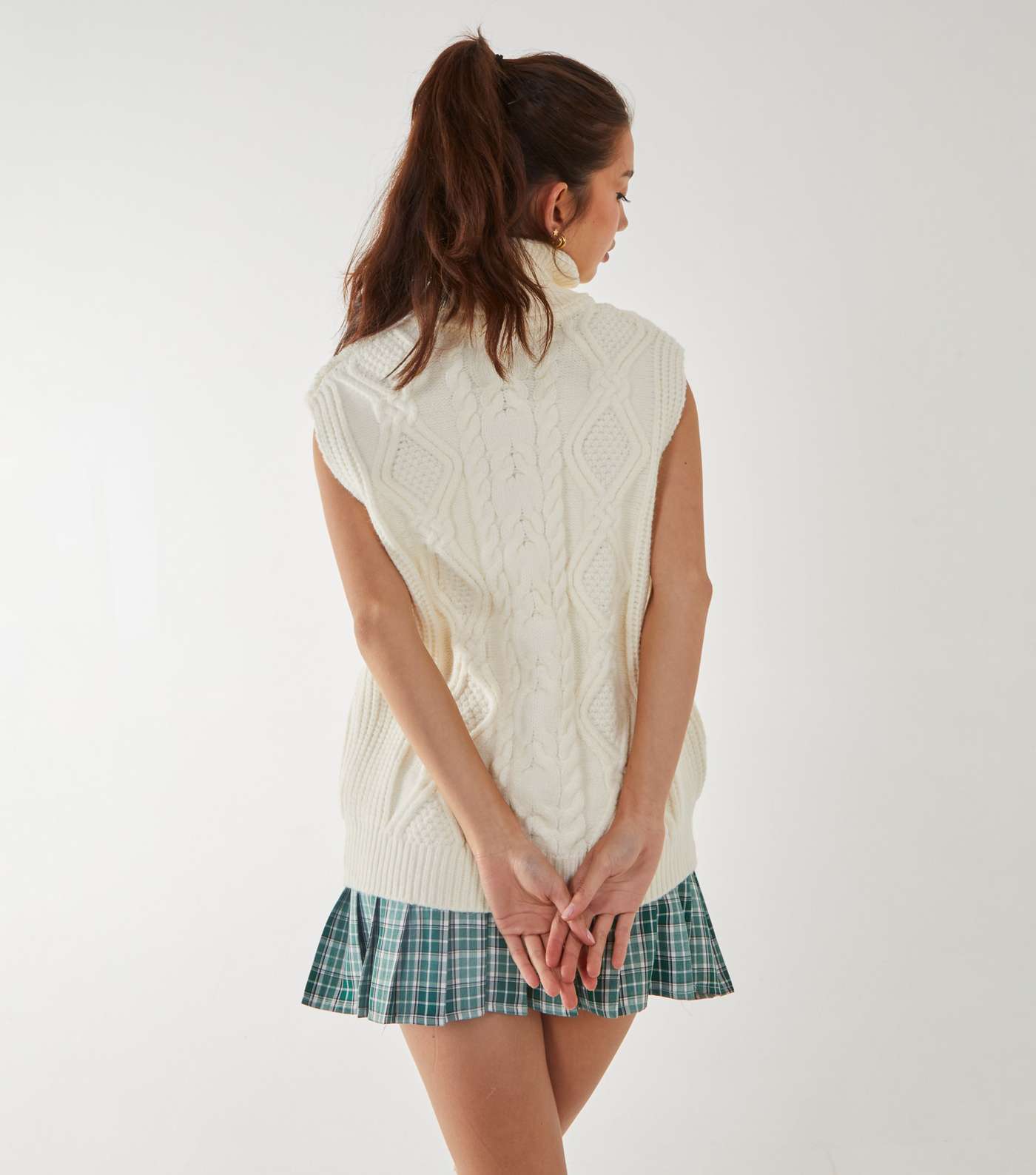 Blue Vanilla Off White Cable Knit Roll Neck Vest Image 4