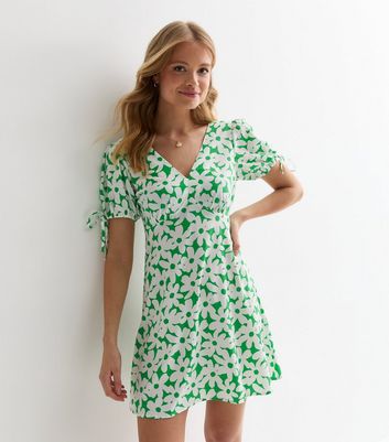 Green Floral Tie Sleeve Mini Dress New Look