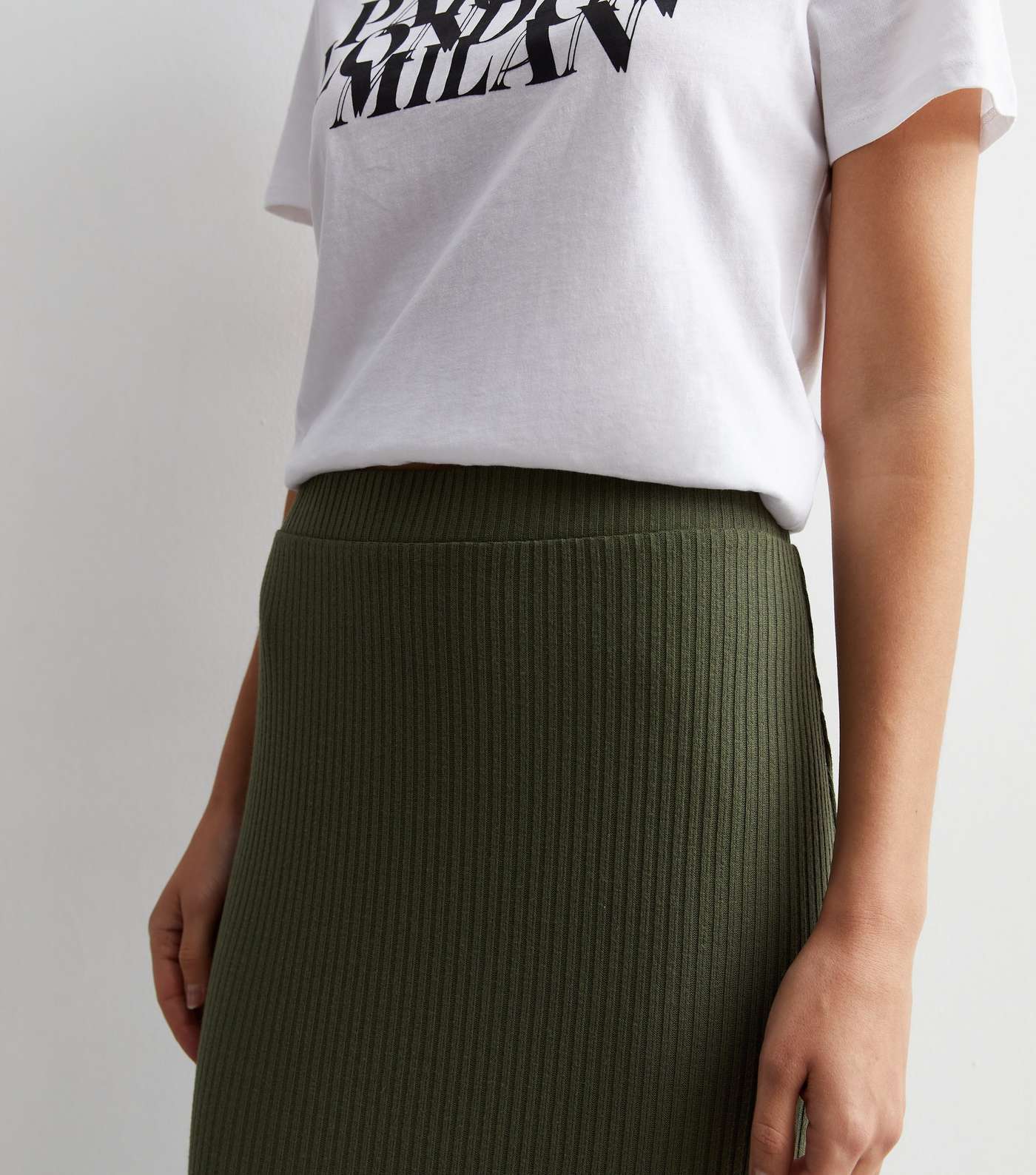 Khaki Ribbed Split Hem Midi Skirt Image 2