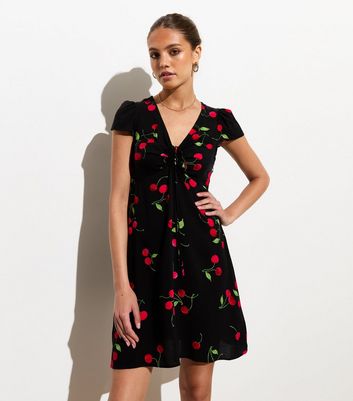 Black Gathered Chest Cherry Print Tea Dress New Look