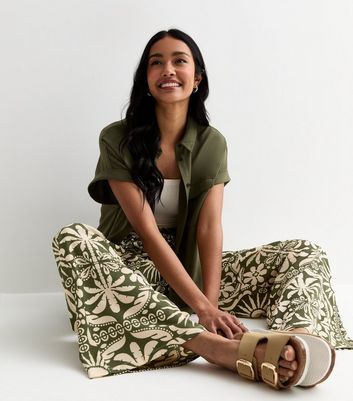 Green Mixed Print Wide Leg Trousers New Look