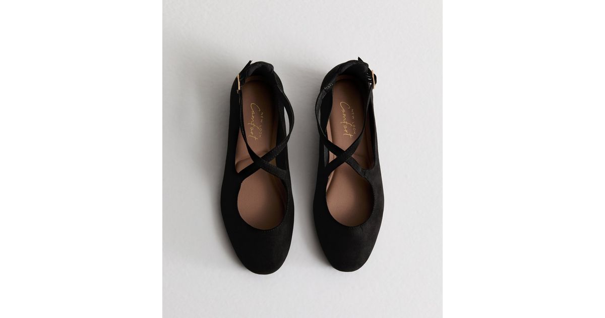 strappy black flats