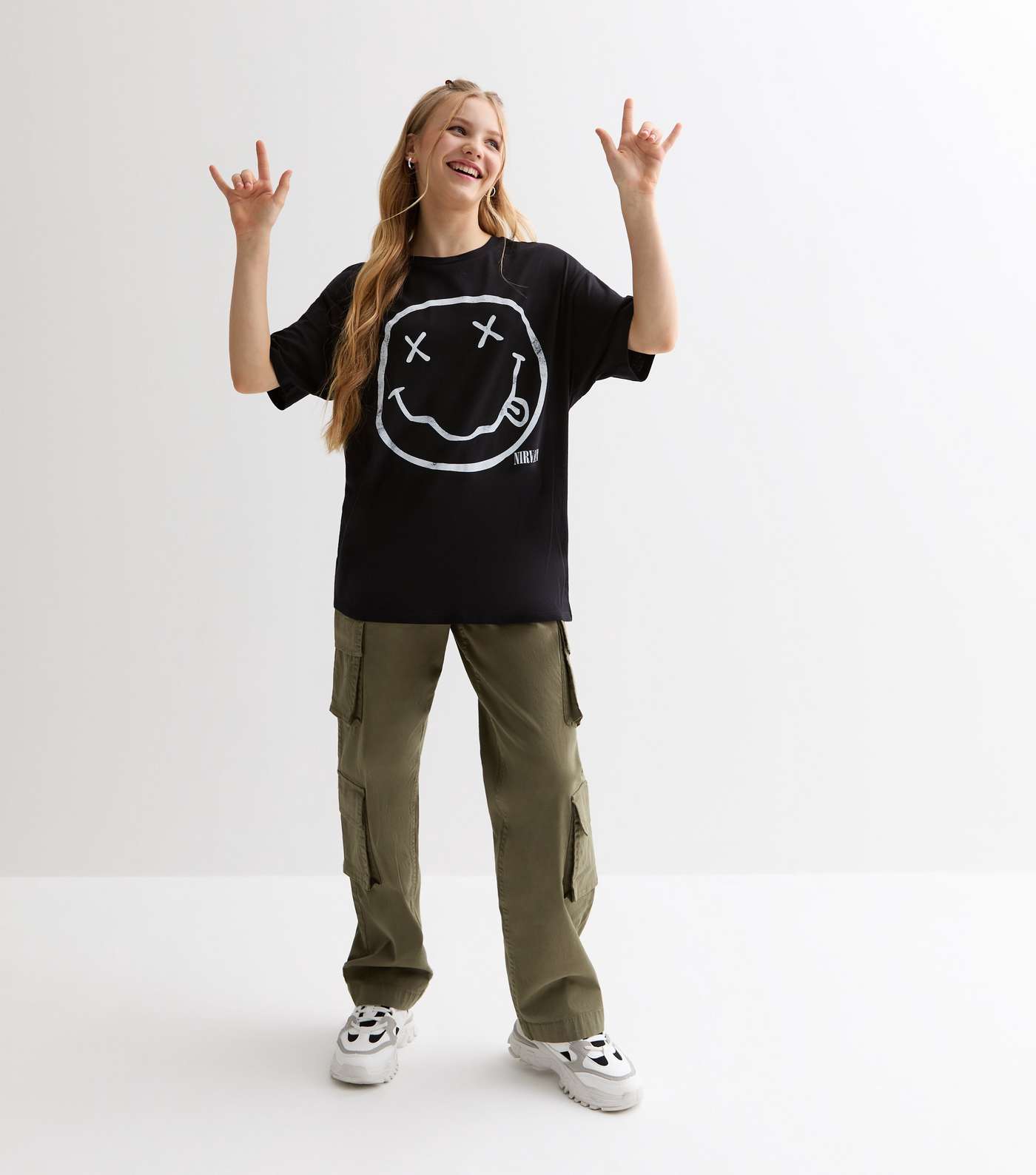 Girls Black Cotton Nirvana Logo Longline T-Shirt Image 3