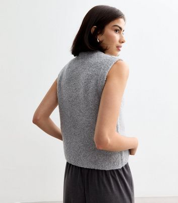 Grey Bouclé Knit Sweater Vest | New Look
