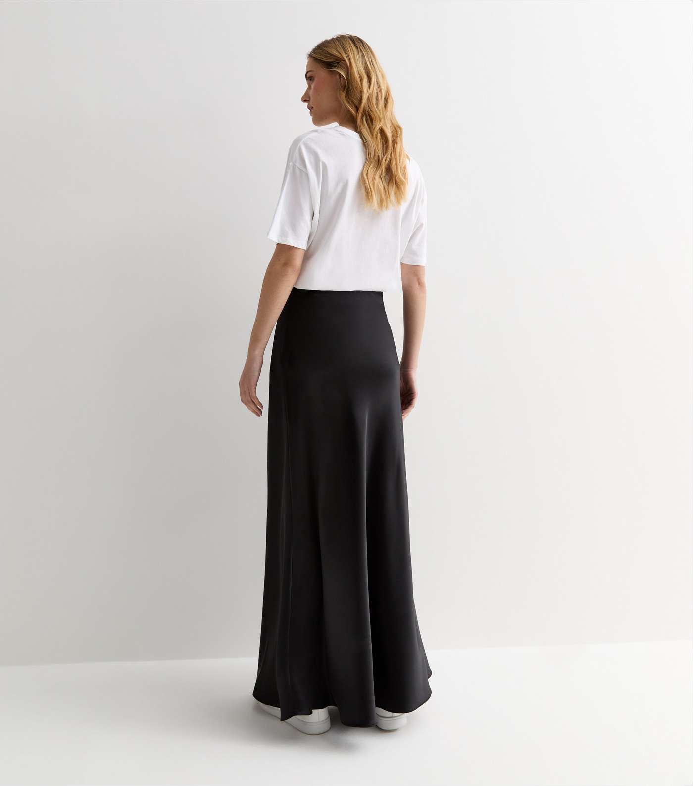 Gini London Black Satin Bias Cut Maxi Skirt Image 4