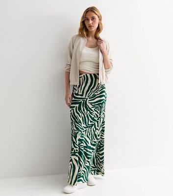 Gini London Green Zebra Print Bias Maxi Skirt New Look