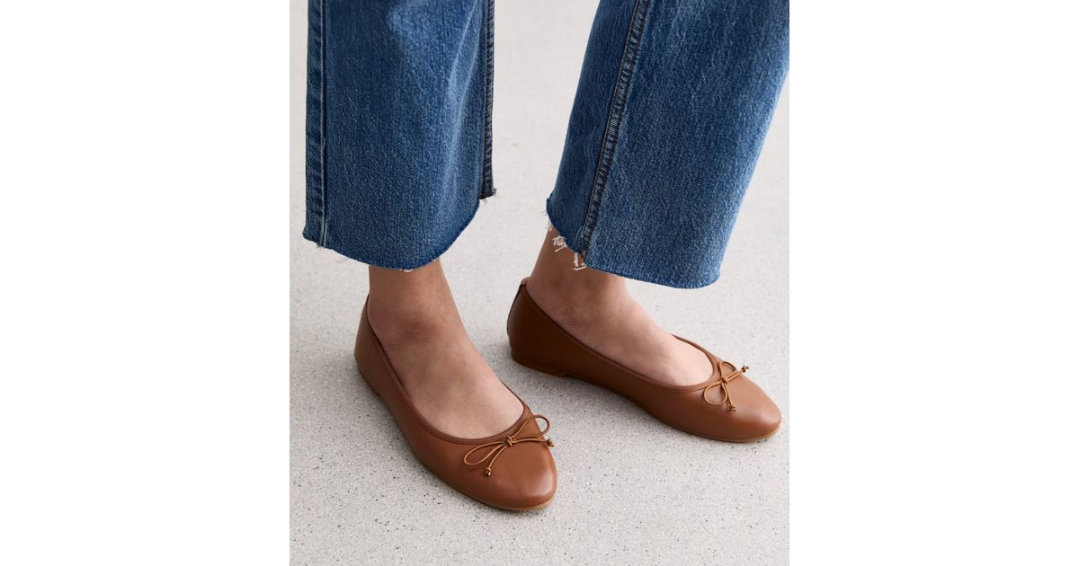 Tan Bow-Trim Flat Leather-Look Ballerina Shoes New Look