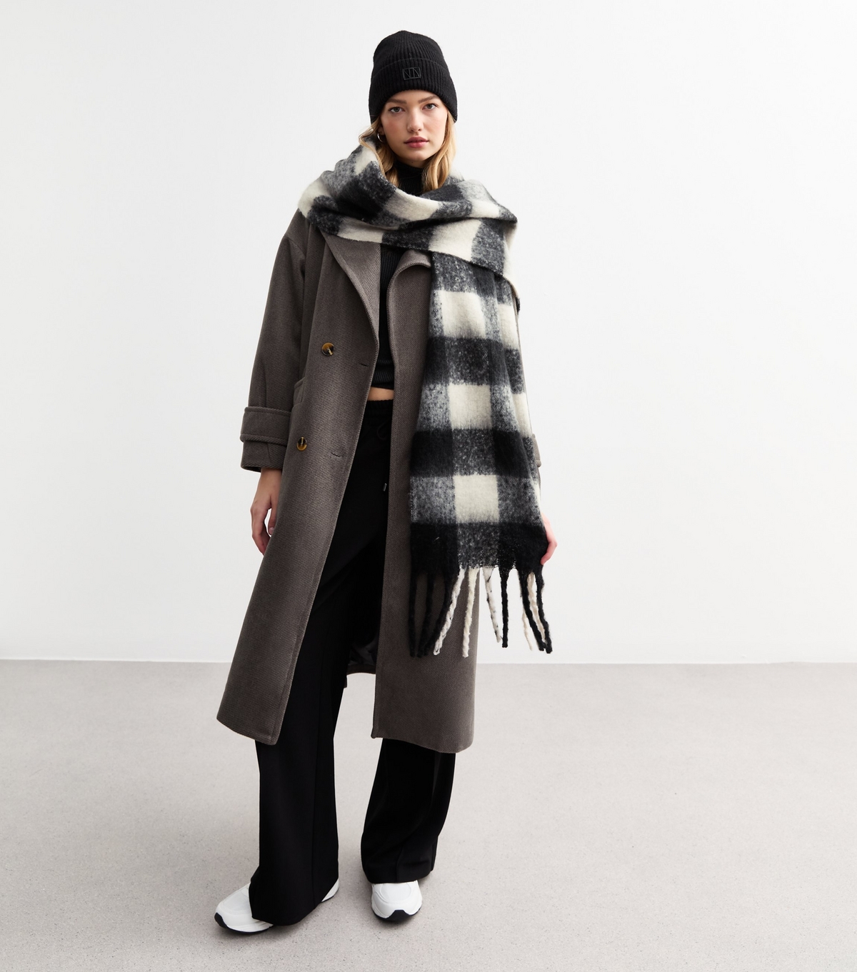 Black Checked Brushed Fringed Scarf New Look