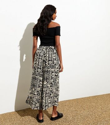 Black Folk Print Cropped Trousers New Look