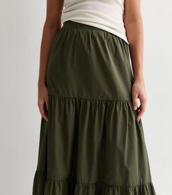 Khaki Poplin Tiered Maxi Skirt New Look
