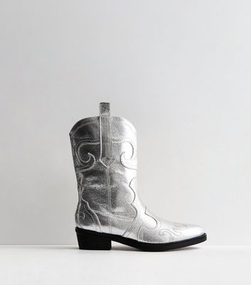 Public desire silver boots online