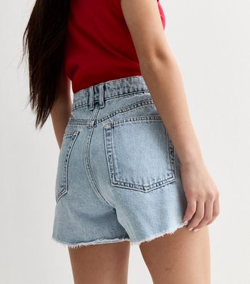 Girls Blue Mid Wash Vintage Fray Hem Mom Shorts New Look
