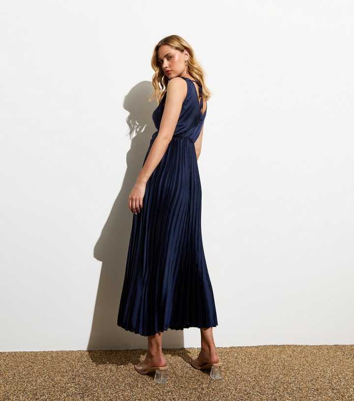 strapless open back dress Bardot Pleated Maxi Dress - Navy Blue