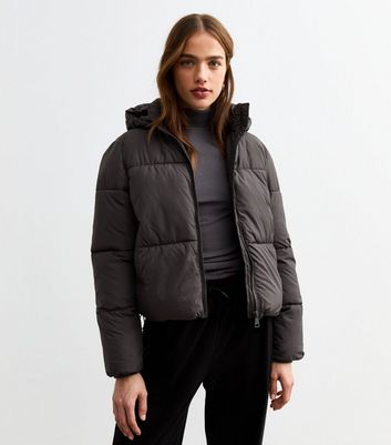 Black cropped puffer coat with hood online