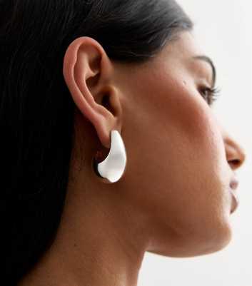 Silver Tone 3D Chunky Stud Earrings