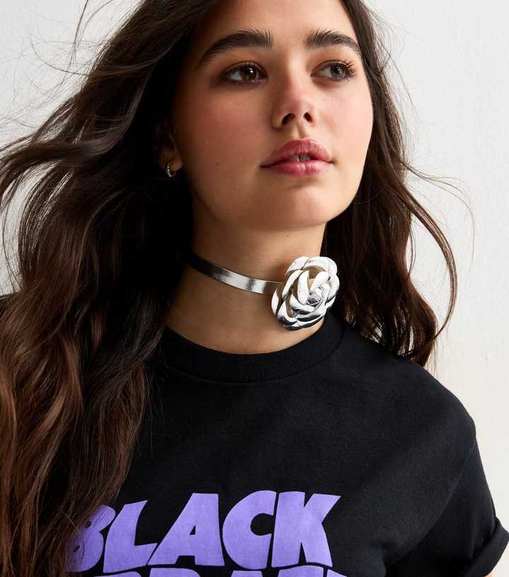 Metallic Silver Flower Corsage Choker