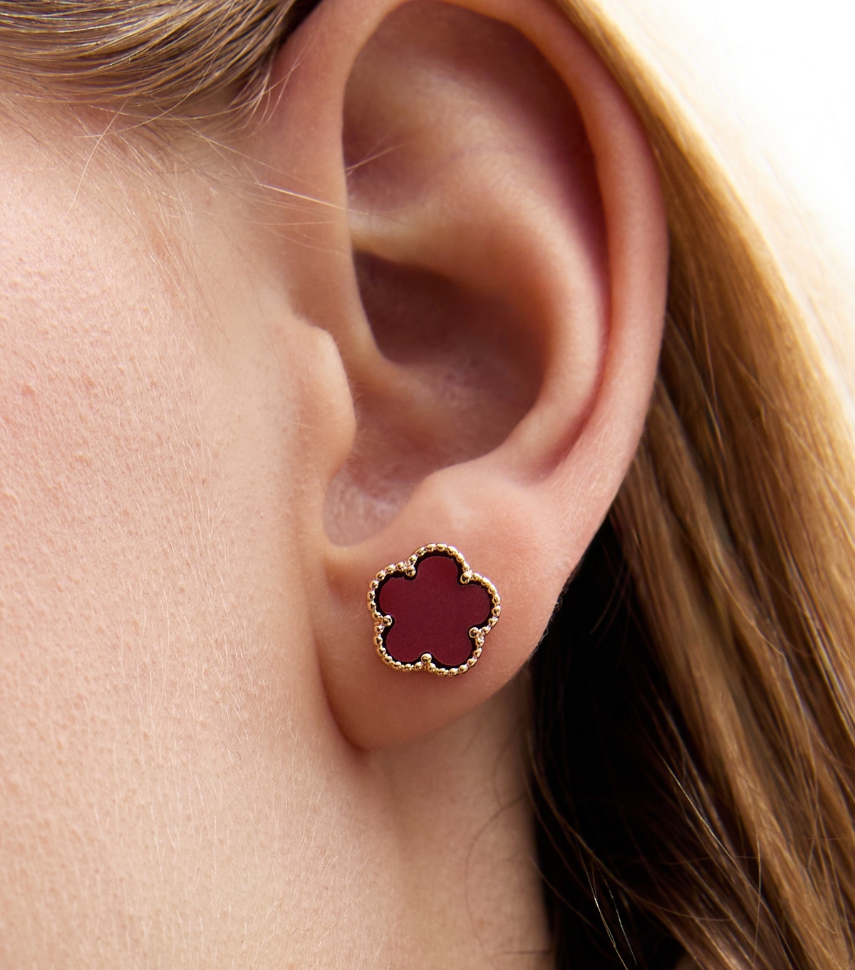 Red Flower Stud Earrings New Look