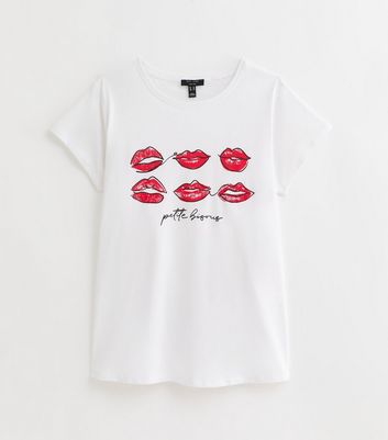 Curves White Cotton Petite Bisous Lips Logo T-Shirt New Look