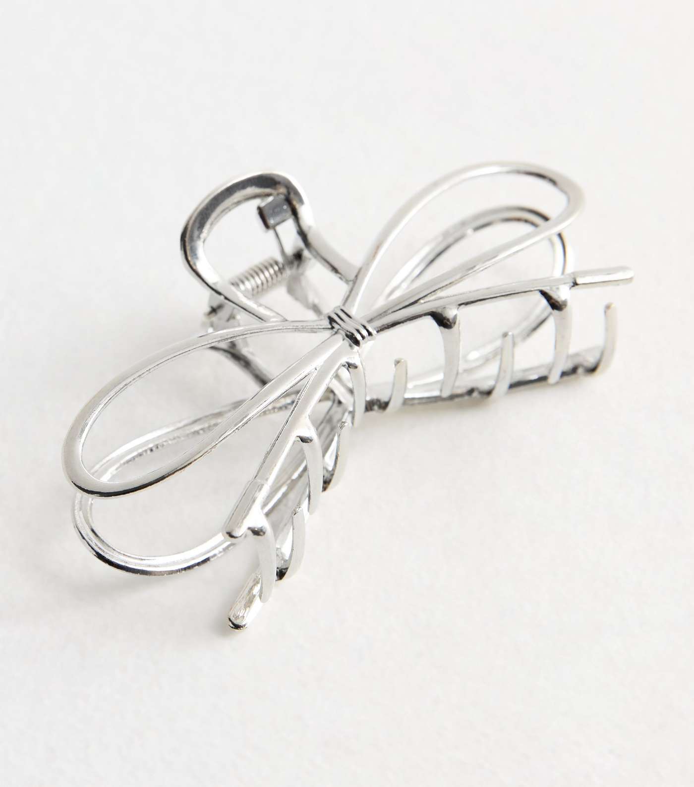 Silver Bow Bulldog Claw Hair Clip Image 2