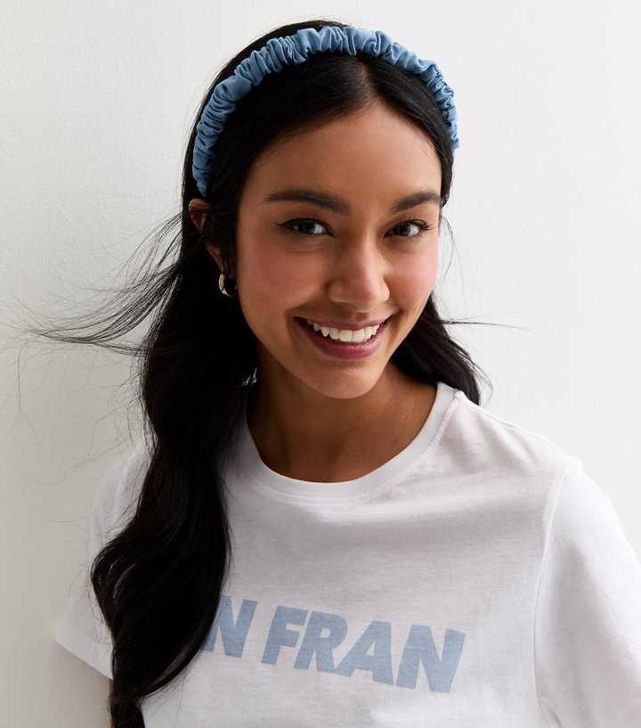THICK HEADBAND IN AZURE BLUE DENIM GOLD LOGO 425464