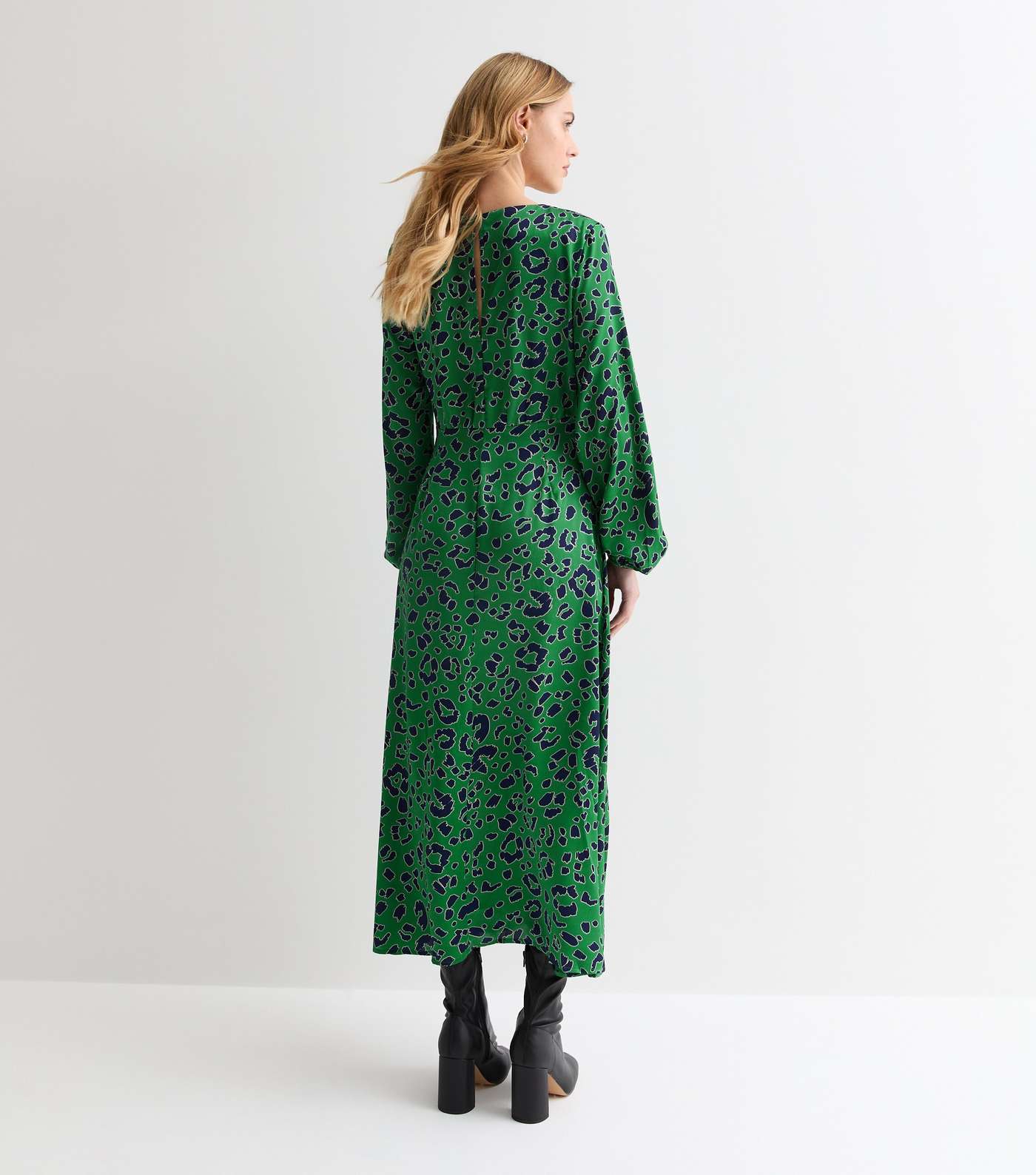 Gini London Green Animal Print Twist Midi Dress Image 4