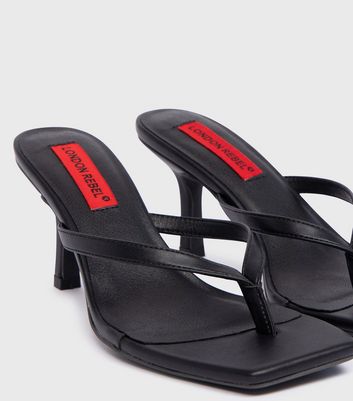 London Rebel Black Flip Flop Heels