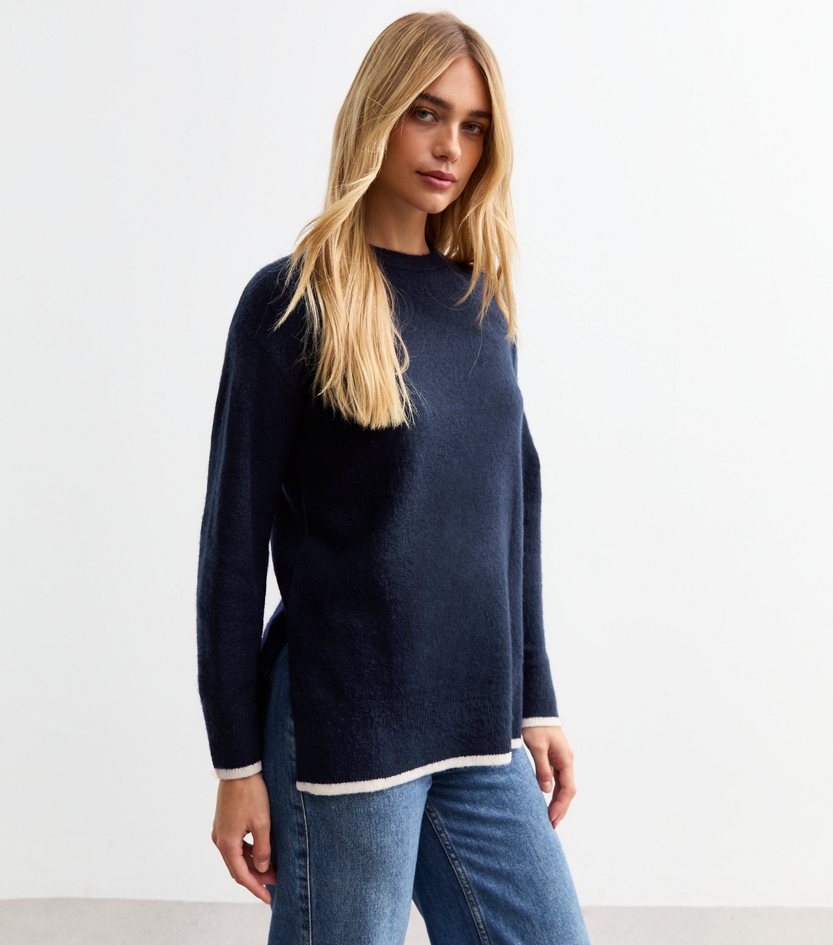 Women's Navy Contrast Trim Knit Crew Neck Jumper New Look