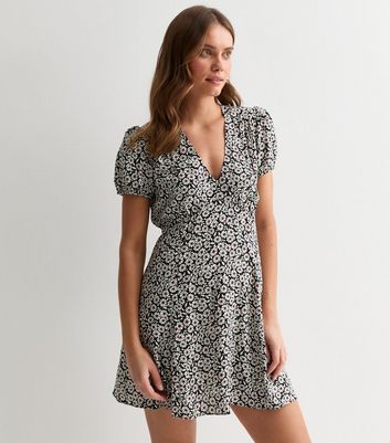 Black Ditsy Print V Neck Mini Tea Dress New Look