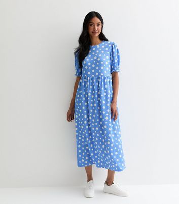 Blue Spot Crinkle Midi Dress | New Look
